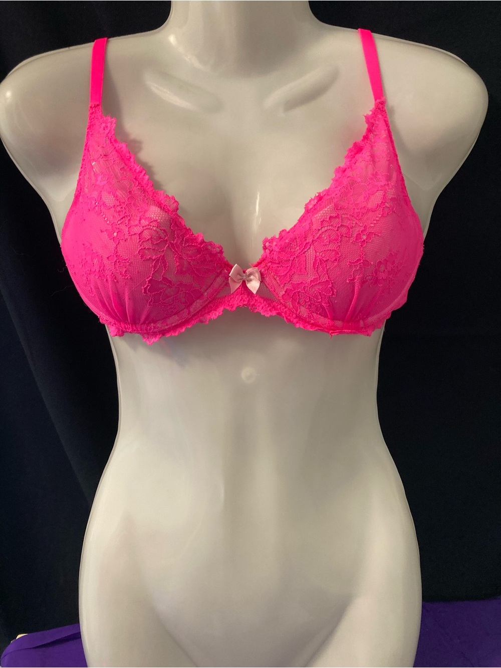La Vie en Rose Neon Pink Lace Push Up Bra 34B